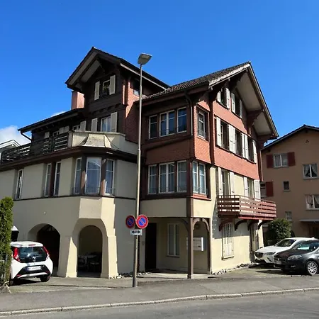 Carmen Apartment *